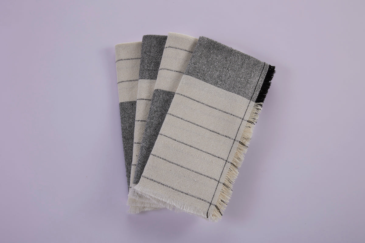 Craft Fringe Napkins - Set of 4- 100 % Cotton - Ivory / Black